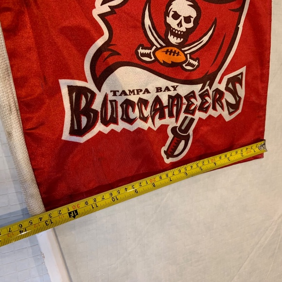 Tampa Bay Buccaneers Flag Logo NFL Fabric Car Mount Flag Red/White - Picture 15 of 16